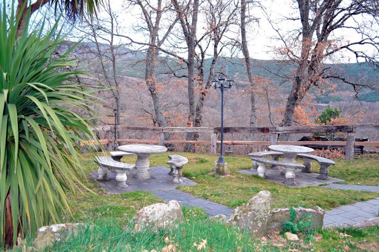 Hotel Rural La Casa De Irene Лубьян Экстерьер фото