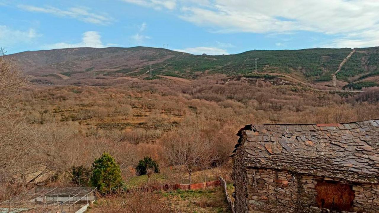 Hotel Rural La Casa De Irene Лубьян Экстерьер фото