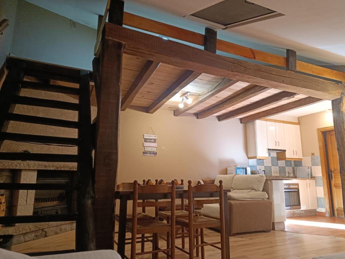 Hotel Rural La Casa De Irene Лубьян Экстерьер фото